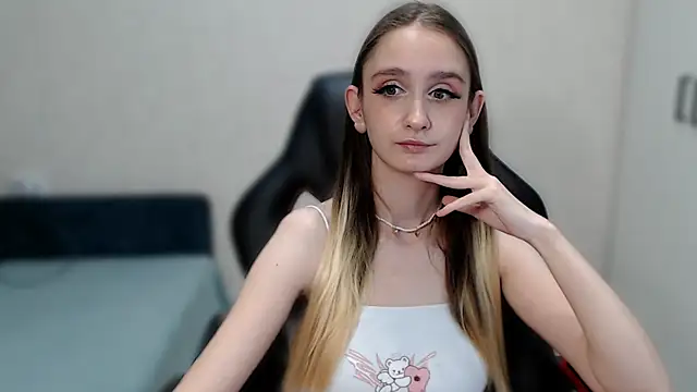 Jackie Morgan online show from February 7, 2:40 am