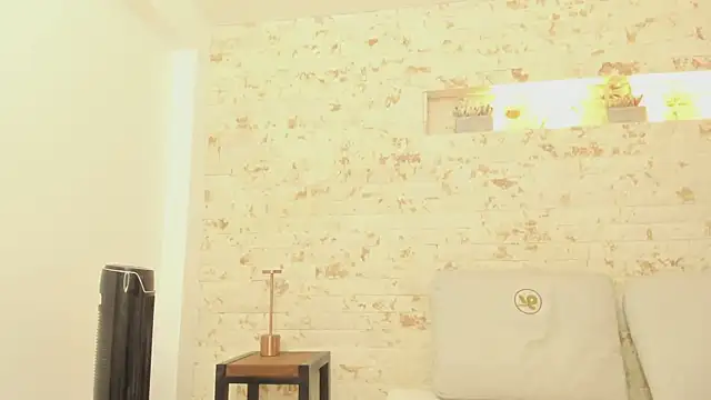 anette cooper online show from February 6, 10:04 am