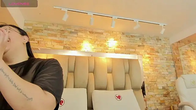 anette cooper online show from September 15, 3:17 am