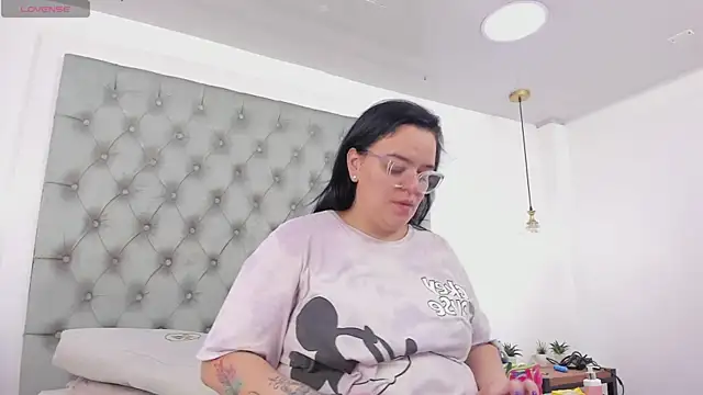 anette cooper online show from October 3, 3:47 am