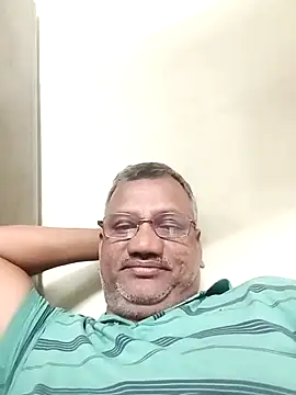 StarPacifist6 online show from December 17, 4:13 pm