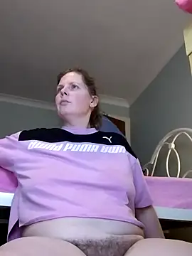 xxSexyBushLinnxx online show from January 7, 7:38 pm