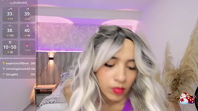 emilly smith 1 online show from January 21, 9:24 am