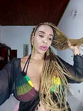 Snapshot of TAYLORR778 chatting on December 13, 7:43 pm TAYLORR778 online show from December 13, 7:43 pm