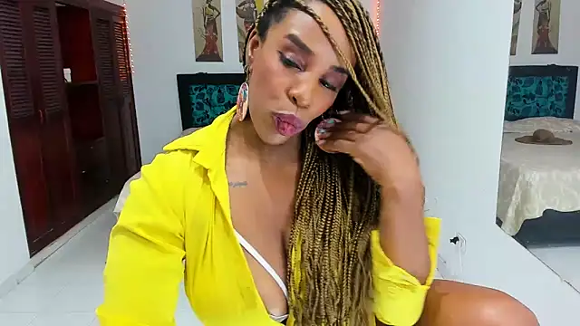 Snapshot of TAYLORR778 chatting on February 27, 12:56 pm TAYLORR778 online show from February 27, 12:56 pm