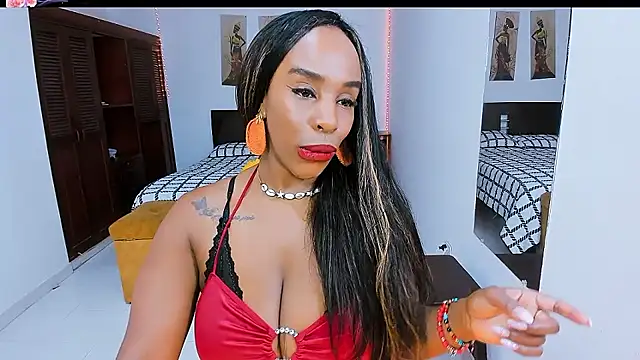 Snapshot of TAYLORR778 chatting on October 21, 1:01 pm TAYLORR778 online show from October 21, 1:01 pm