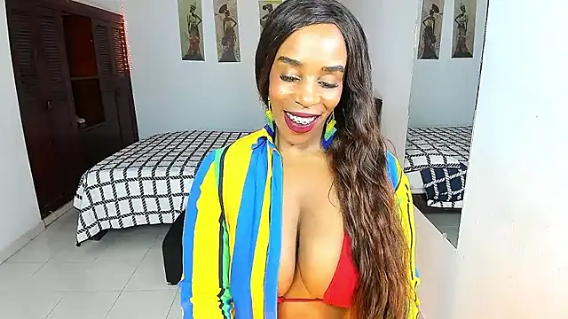 Snapshot of TAYLORR778 chatting on November 14, 12:15 pm TAYLORR778 online show from November 14, 12:15 pm