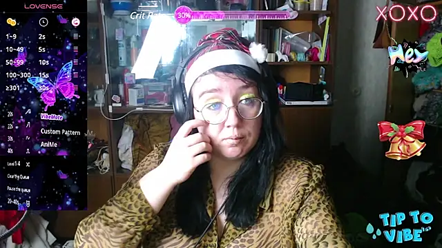 LeonaHarrison online show from December 22, 3:11 pm