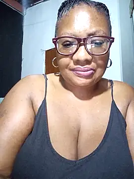 YELLOW BONE online show from February 25, 12:58 am