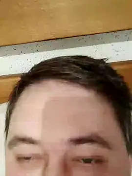 Snapshot of tores992 chatting on January 17, 8:33 pm tores992 online show from January 17, 8:33 pm