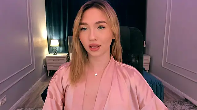 GracefulLook online show from January 25, 7:39 pm