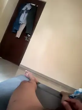 rajstrip12650 online show from October 16, 8:37 am