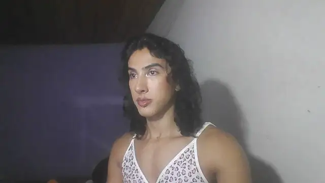 roxana collins online show from October 22, 4:02 am