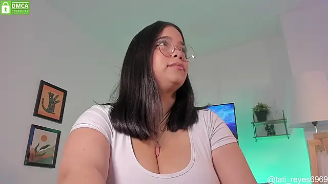 tati reyess online show from September 17, 1:35 pm