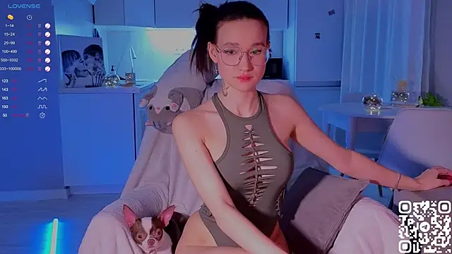 shey1i online show from December 13, 8:37 pm