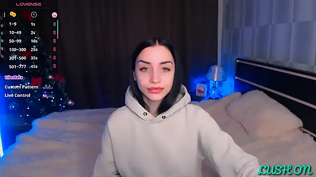 Snapshot of Kemi__Jordan chatting on February 6, 12:37 pm Kemi Jordan online show from February 6, 12:37 pm