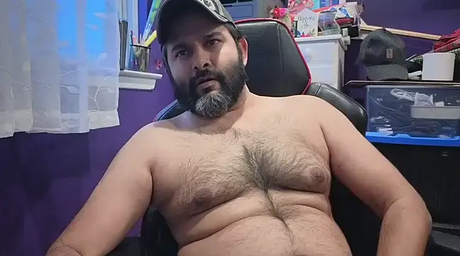 Snapshot of Sakhtlaundaz chatting on February 14, 10:47 pm Sakhtlaundaz online show from February 14, 10:47 pm