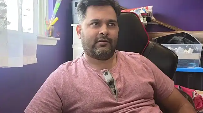 Snapshot of Sakhtlaundaz chatting on March 14, 5:13 pm Sakhtlaundaz online show from March 14, 5:13 pm