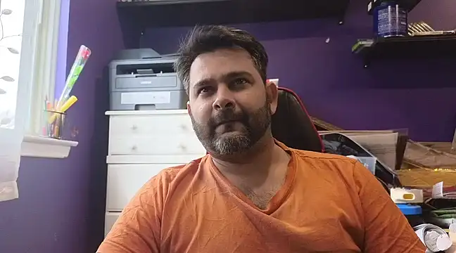 Snapshot of Sakhtlaundaz chatting on March 20, 7:04 pm Sakhtlaundaz online show from March 20, 7:04 pm