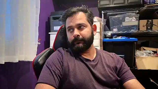 Snapshot of Sakhtlaundaz chatting on November 19, 9:48 pm Sakhtlaundaz online show from November 19, 9:48 pm