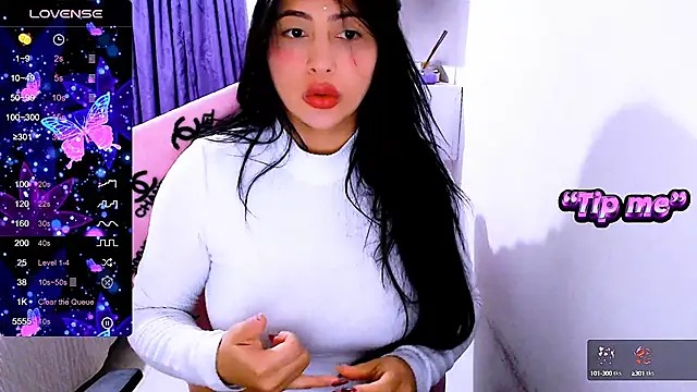 Snapshot of siddhixxx_592 chatting on January 17, 2:08 am siddhixxx 592 online show from January 17, 2:08 am