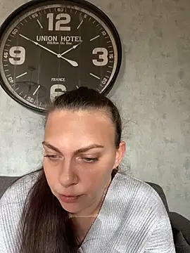 Snapshot of LEAsquirt91 chatting on January 21, 12:50 pm LEAsquirt91 online show from January 21, 12:50 pm