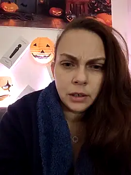 Snapshot of LEAsquirt91 chatting on November 27, 10:01 pm LEAsquirt91 online show from November 27, 10:01 pm