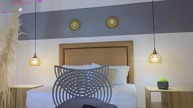 riley sierra online show from December 2, 12:18 pm