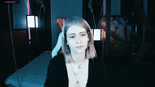 Noah ElmerX online show from February 12, 7:24 pm