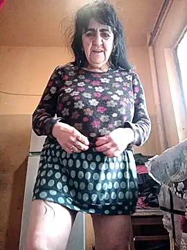 Lovely Lori online show from February 9, 8:00 am