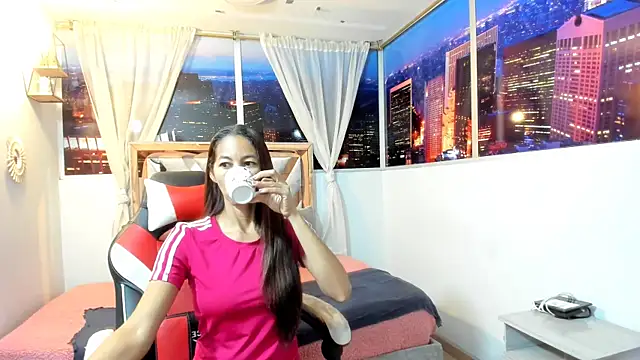 Snapshot of Rosalinda_Cortez chatting on January 20, 12:49 pm Rosalinda Cortez online show from January 20, 12:49 pm