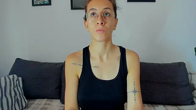 DesireMore90 online show from November 25, 10:26 am