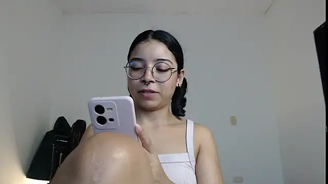 Putaku San online show from November 11, 4:45 am