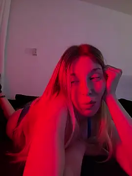 VeraSerephina online show from March 12, 11:12 pm