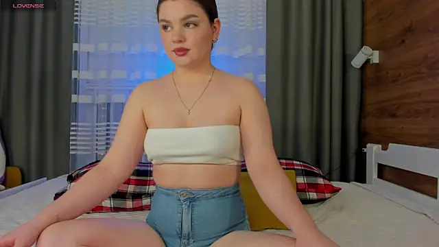 Elizabeth Hottie  online show from December 6, 11:47 pm