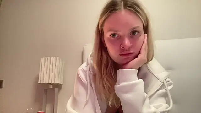 mariemelissah online show from December 19, 12:01 pm