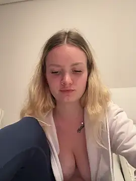 mariemelissah online show from February 27, 4:10 pm