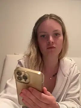 mariemelissah online show from March 5, 1:50 pm