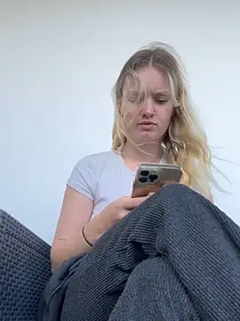 mariemelissah online show from March 17, 2:34 pm