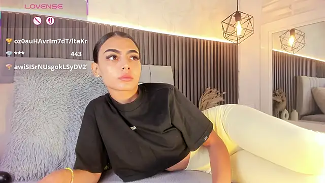 SHANONCLARK online show from October 22, 7:13 pm