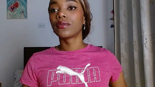 Snapshot of bhritany_brow chatting on September 24, 7:28 pm bhritany brow online show from September 24, 7:28 pm