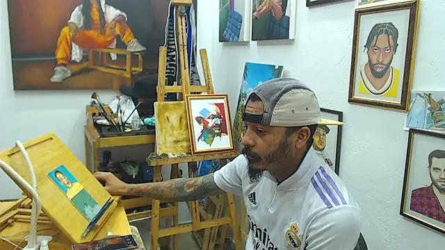 Snapshot of color_beat17 chatting on December 10, 12:38 pm color beat17 online show from December 10, 12:38 pm