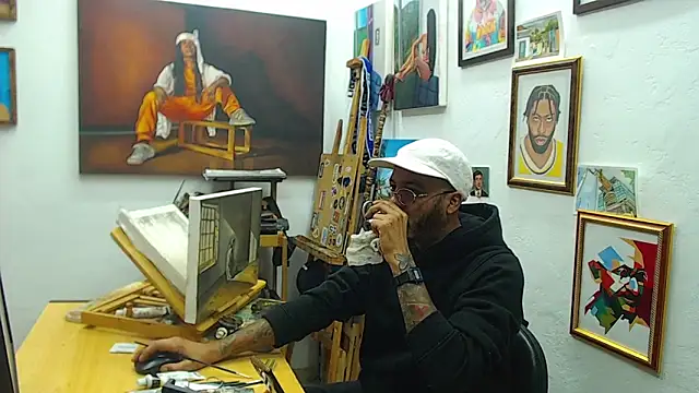 Snapshot of color_beat17 chatting on March 2, 10:45 am color beat17 online show from March 2, 10:45 am