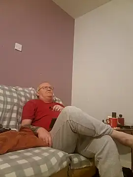 Snapshot of FriendlyDave chatting on January 30, 10:19 pm FriendlyDave online show from January 30, 10:19 pm