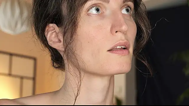 yulladao online show from September 14, 4:50 pm