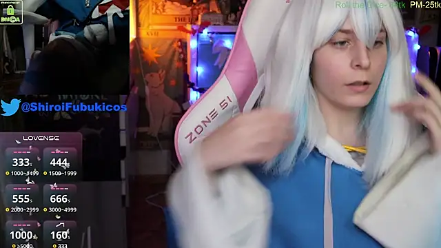 ShiroiFubuki online show from December 2, 7:49 pm