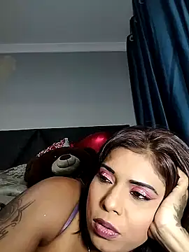 Snapshot of IndianBibix chatting on March 5, 2:56 pm IndianBibix online show from March 5, 2:56 pm