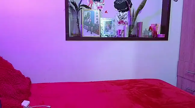 Mariana collins99 online show from March 14, 4:10 am