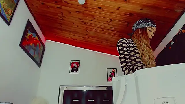 candy kendall online show from December 8, 2:49 am