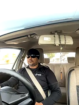 Dick 6inches online show from October 17, 4:26 am